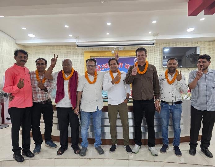कोरबा प्रेस क्लब चुनाव: नौशाद खान बने नए अध्यक्ष, कमलेश यादव को मिली संरक्षक की जिम्मेदारी