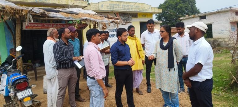 कोरबा: जिला सीईओ ने किया दूरस्थ वनांचल क्षेत्रों का तूफानी दौरा; आंगनबाड़ी, स्कूल और पीएम आवास कार्यों का लिया जायजा