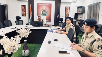कोरबा पुलिस एक्शन मोड में: अपराधियों की होगी सख्त निगरानी, IGP गर्ग ने दिए अपराध नियंत्रण के कड़े निर्देश
