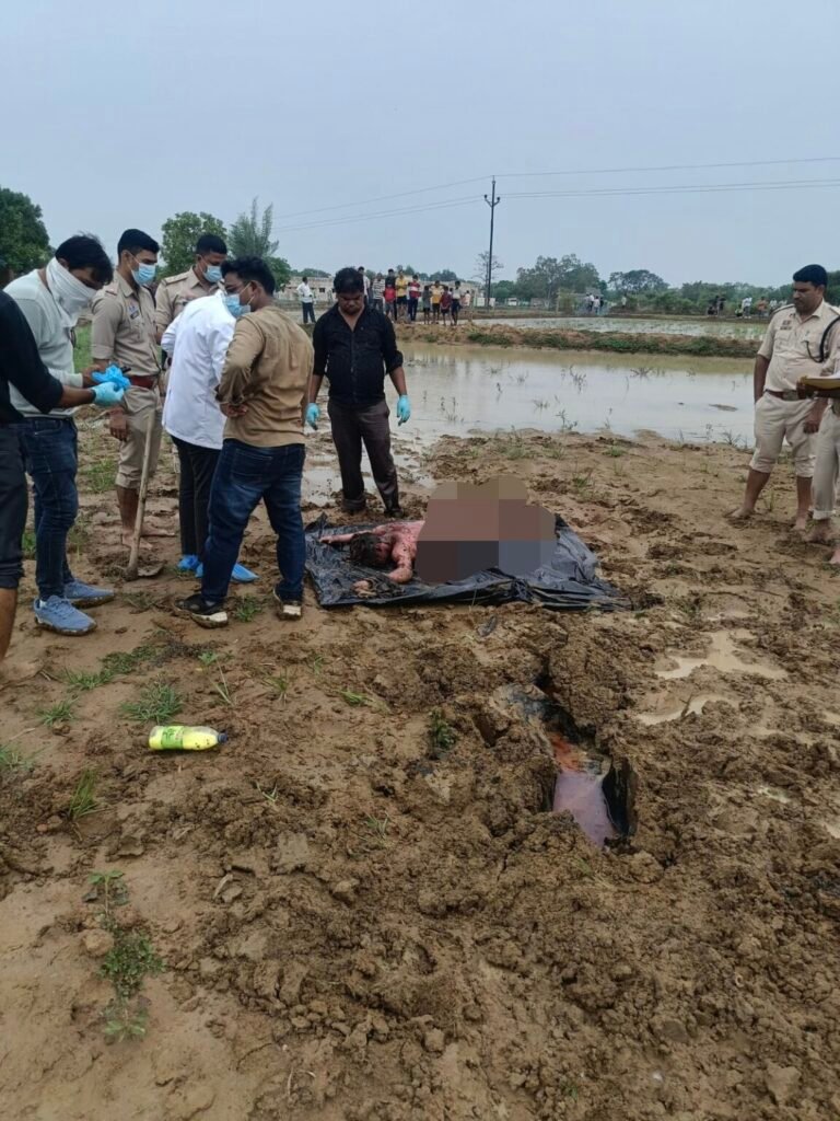 सक्ती में सनसनीखेज हत्याकांड: 3 दिन से लापता 9वीं के छात्र का खेत में दफा मिला शव, एक संदिग्ध हिरासत में